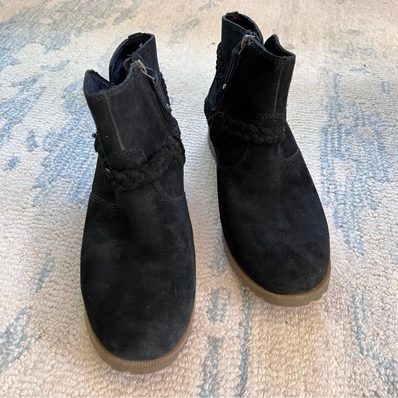 Teva Women's Delavina Suede Ankle Boot, Black, SIZE 9 - Picture 3 of 12